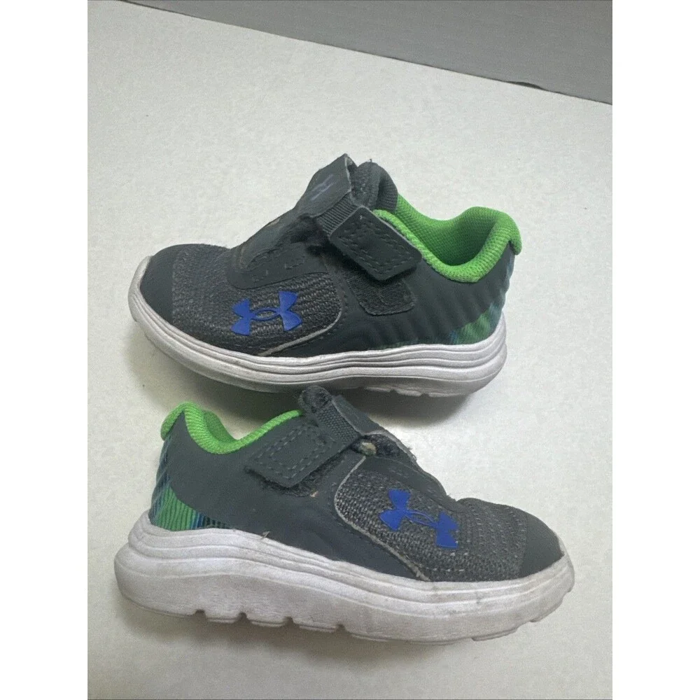Under Armour 3025873-107 Unisex Kids Gray Green Mesh Hook & Loop Strap 5K